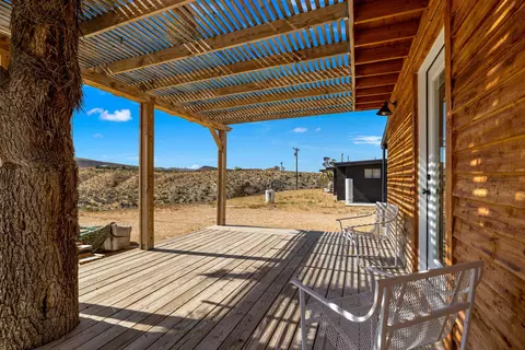 Exterior - 56367 Scandia Ln, Yucca Valley, CA 92284 photo 11 of 13