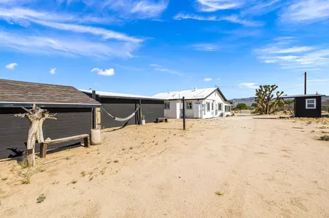 Exterior - 64946 E Broadway, Joshua Tree, CA 92252 photo 2 of 12