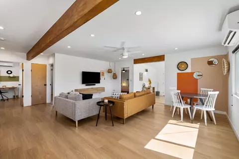 Living - 64946 E Broadway, Joshua Tree, CA 92252 photo 2 of 6