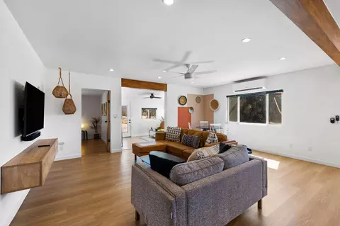Living - 64946 E Broadway, Joshua Tree, CA 92252 photo 4 of 6