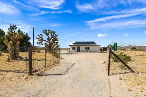 Exterior - 64946 E Broadway, Joshua Tree, CA 92252 photo 12 of 12