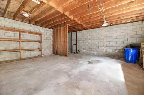 22879 Juniper Ln, Crestline, CA 92325 photo 27