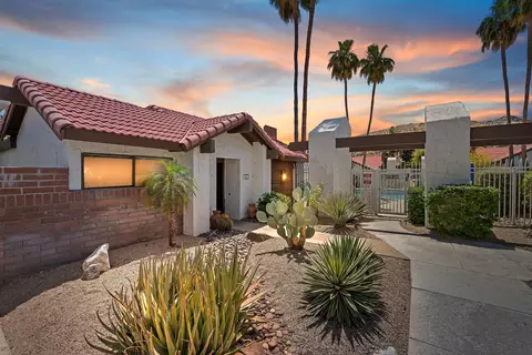 2487 S Gene Autry Trl, Palm Springs, CA 92264