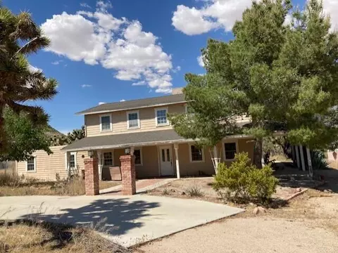 55346 Pipes Canyon Rd, Yucca Valley, CA 92284