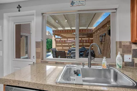 49204 Russell Ln, Indio, CA 92201 photo 6