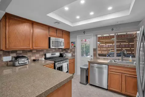 49204 Russell Ln, Indio, CA 92201 photo 4