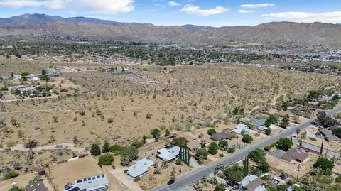 8024 Palm Ave, Yucca Valley, CA 92284 photo 39