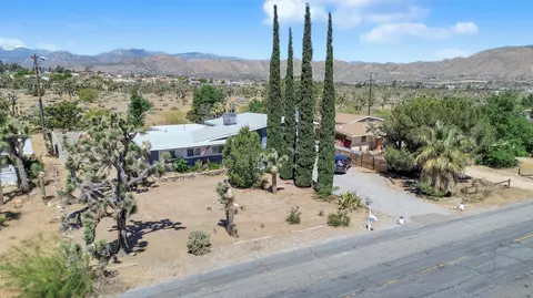 8024 Palm Ave, Yucca Valley, CA 92284 photo 33