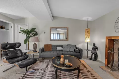8024 Palm Ave, Yucca Valley, CA 92284 photo 4