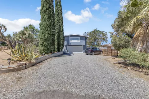 8024 Palm Ave, Yucca Valley, CA 92284 photo 38