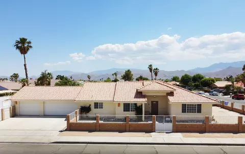 30510 Avenida Del Yermo, Cathedral City, CA 92234
