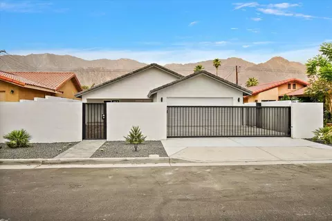 51705 Avenida Mendoza, La Quinta, CA 92253