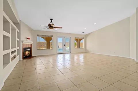 Living - 47435 Calle Rosarito, Indio, CA 92201 photo 2 of 7