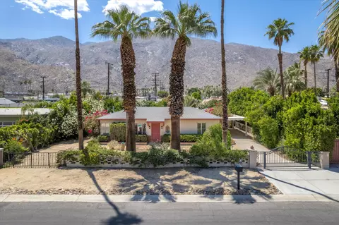 667 S Indian Trl, Palm Springs, CA 92264