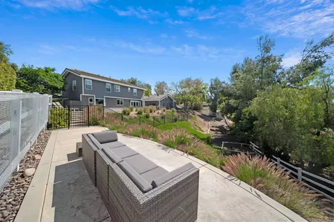 Exterior - 31098 Del Rey Rd, Temecula, CA 92591 photo 17 of 20