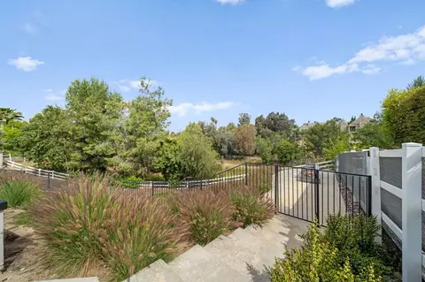 Exterior - 31098 Del Rey Rd, Temecula, CA 92591 photo 11 of 20