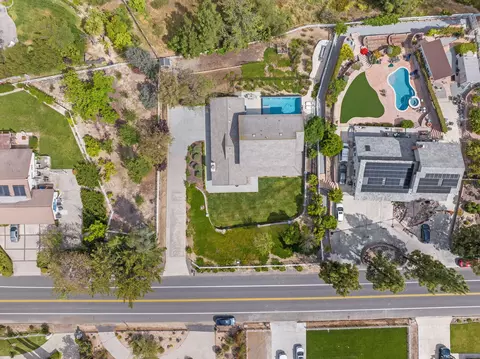 View/Area - 31098 Del Rey Rd, Temecula, CA 92591 photo 2 of 3