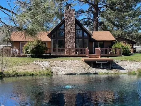 59934 Devils Ladder Rd, Mountain Center, CA 92561