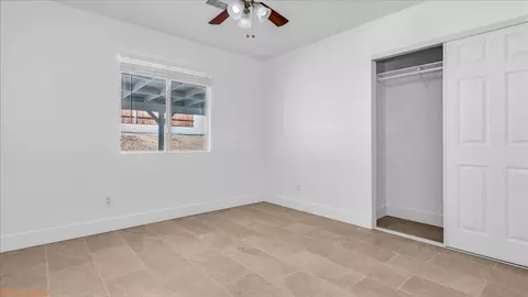 Bedroom - 13371 Apache Trl, Cabazon, CA 92230 photo 5 of 6