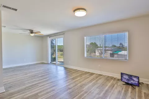 Living - 39140 Howard Rd, Anza, CA 92539 photo 6 of 7