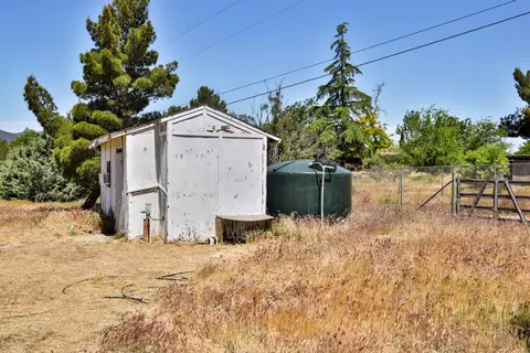 Exterior - 39140 Howard Rd, Anza, CA 92539 photo 9 of 11