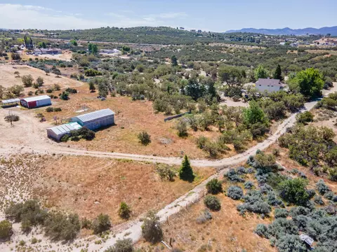 View/Area - 39140 Howard Rd, Anza, CA 92539 photo 7 of 20