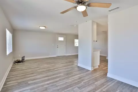 Living - 39140 Howard Rd, Anza, CA 92539 photo 5 of 7