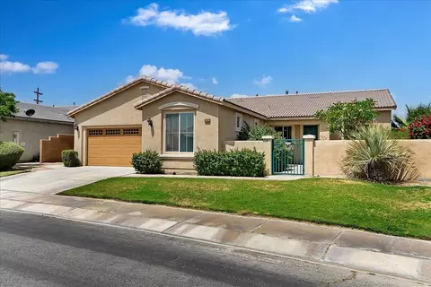 44421 Avenida Suarez, Indio, CA 92201 photo 2