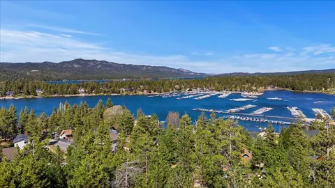 515 Chipmunk Ln, Big Bear Lake, CA 92315 photo 9