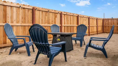 Exterior - 64922 2nd St S, Joshua Tree, CA 92252 photo 2 of 11