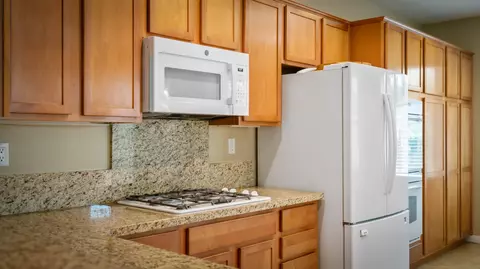 Kitchen - 82235 Burton Ave, Indio, CA 92201 photo 4 of 7