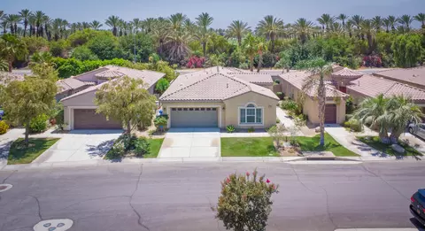 View/Area - 82235 Burton Ave, Indio, CA 92201 photo 4 of 11