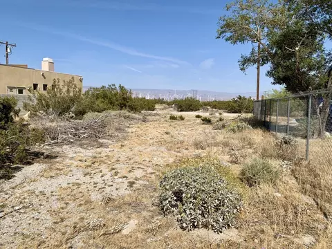 0 Parkmead Dr, Palm Springs, CA 92262