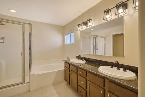 Bath - 2639 Arrowhead Ave, Thermal, CA 92274 photo 1 of 2