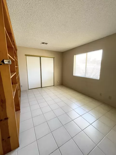 Bedroom - 6715 San Angelo Ave, Joshua Tree, CA 92252 photo 1 of 4