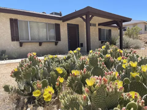 Exterior - 6715 San Angelo Ave, Joshua Tree, CA 92252 photo 2 of 10