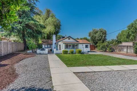 720 E Washington Ave, San Jacinto, CA 92583 photo 2