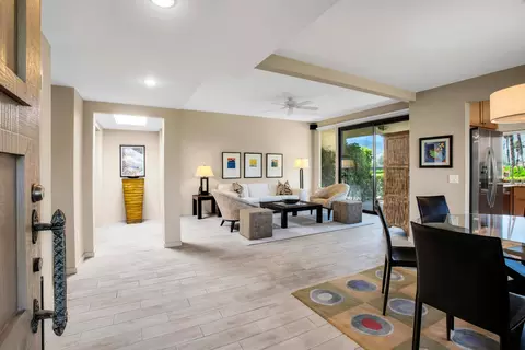 733 N Barcelona Cir, Palm Springs, CA 92262