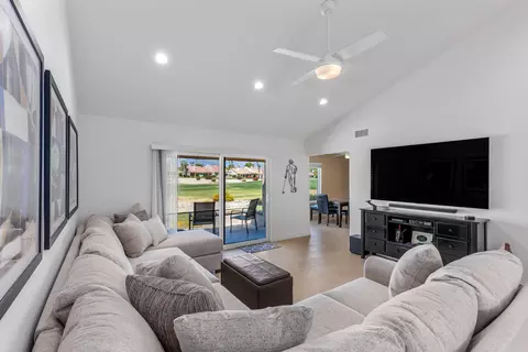 41601 Jupiter Hills Ct, Palm Desert, CA 92211