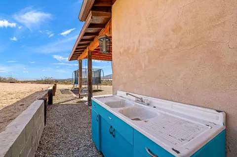 Exterior - 73154 Sullivan Rd, Twentynine Palms, CA 92277 photo 29 of 48