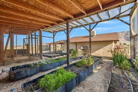 Exterior - 73154 Sullivan Rd, Twentynine Palms, CA 92277 photo 25 of 48