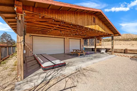 Exterior - 73154 Sullivan Rd, Twentynine Palms, CA 92277 photo 27 of 48
