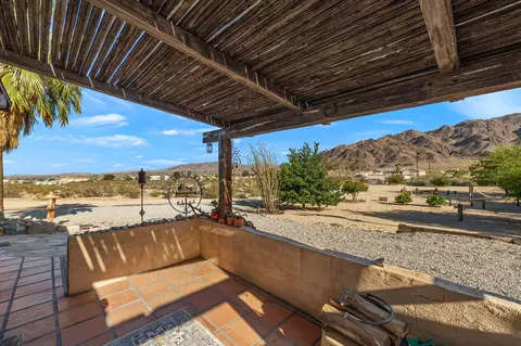 Exterior - 73154 Sullivan Rd, Twentynine Palms, CA 92277 photo 20 of 48
