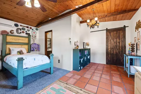 Bedroom - 73154 Sullivan Rd, Twentynine Palms, CA 92277 photo 7 of 7