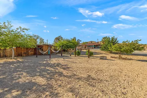 Exterior - 73154 Sullivan Rd, Twentynine Palms, CA 92277 photo 39 of 48