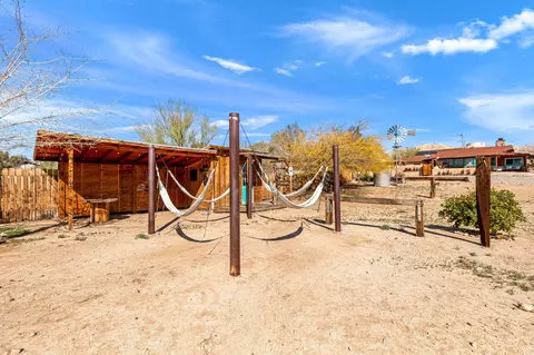 Exterior - 73154 Sullivan Rd, Twentynine Palms, CA 92277 photo 33 of 48