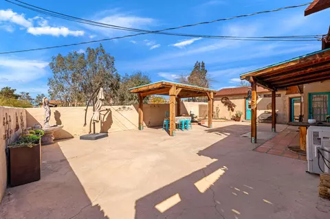Exterior - 73154 Sullivan Rd, Twentynine Palms, CA 92277 photo 13 of 48