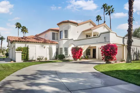 634 Vista Lago Cir N, Palm Desert, CA 92211