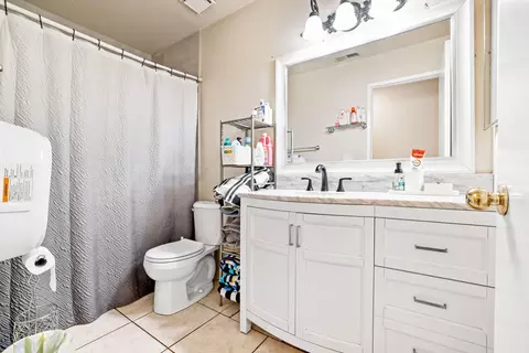 Bath - 83682 Denver Ave, Indio, CA 92201 photo 2 of 2