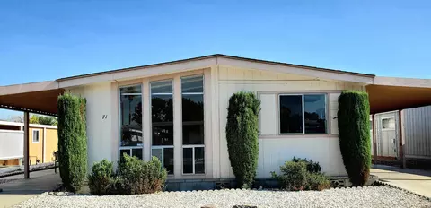 71 Zacharia Dr, Cathedral City, CA 92234